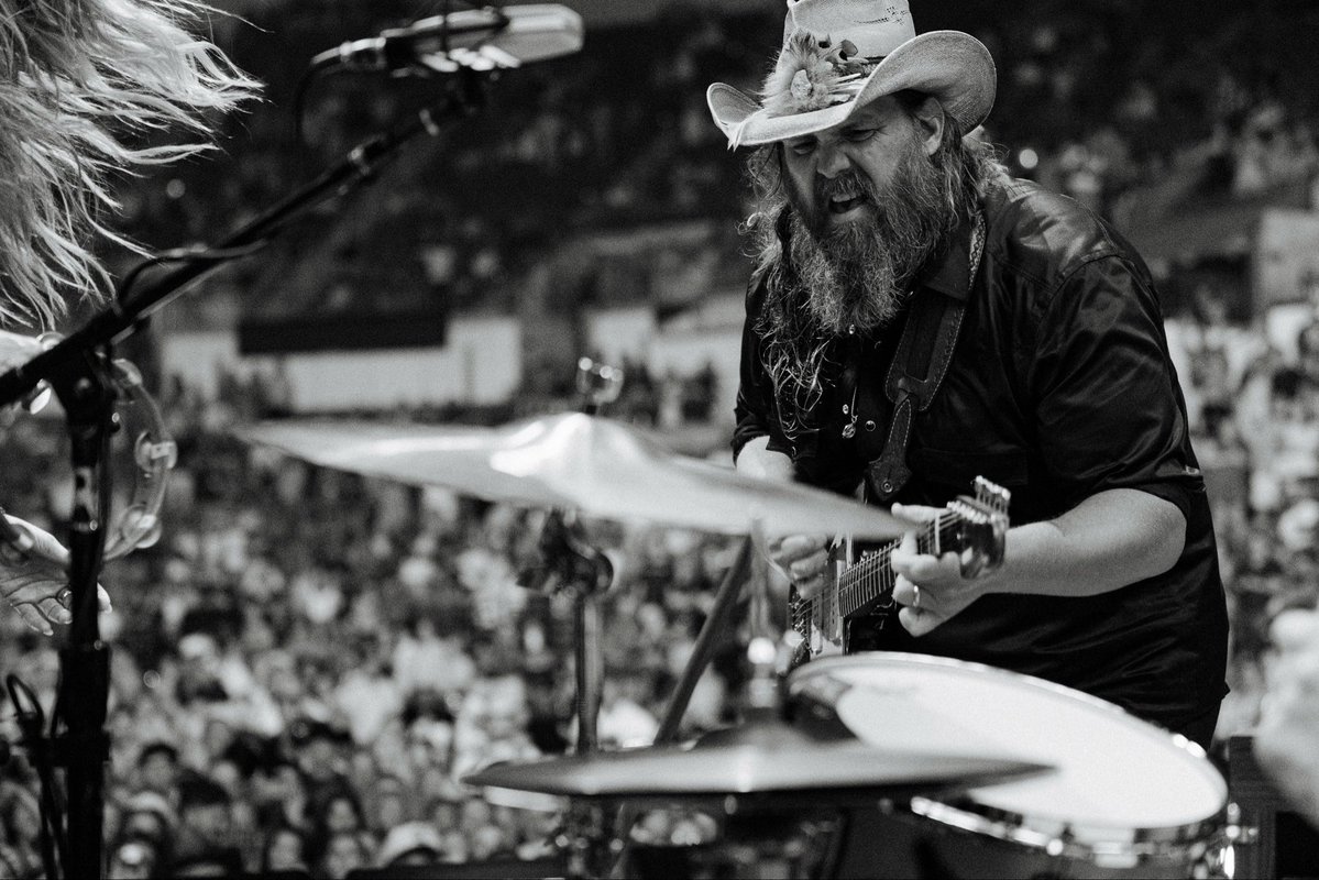 Chris Stapleton tweet media