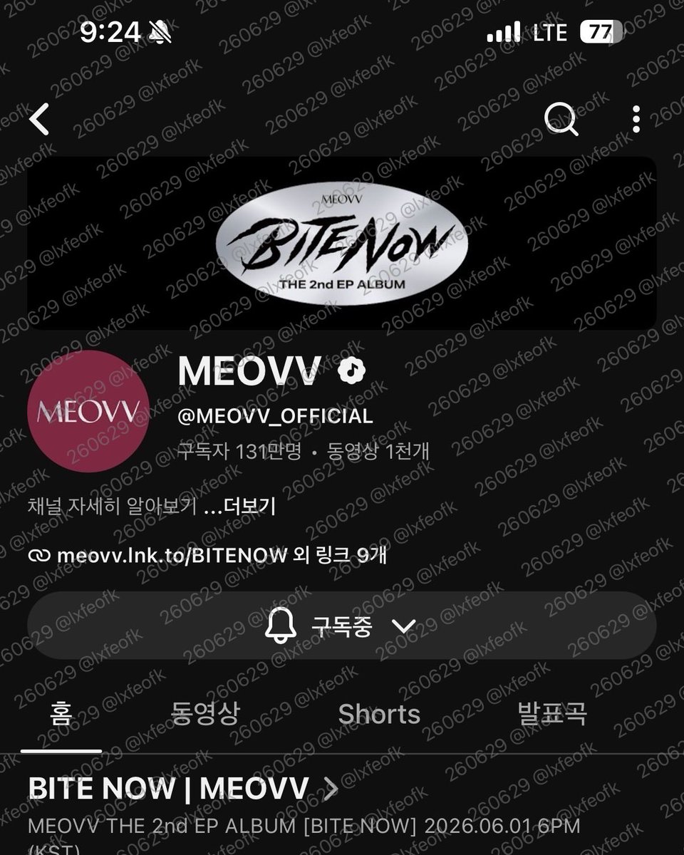 lxfeofk's tweet photo. @OFFICIAL_MEOVV #MEOVV #미야오 #DDIRORI #MEOVV_DDIRORI_MV_EVENT

완전히 띠며들었다..🫰
미야오
:¨·.·¨::¨·.·¨::¨·.·¨:
 `·..사`·..랑`·...해…🫰 https://t.co/T6e98ibDm2