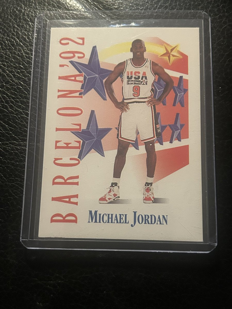 tbags1034's tweet photo. Michael Jordan USA
$10 PWE 
@HobbyRetweet_ @Hobby_Connect @sports_sell @ILOVECOLLECTING https://t.co/GfVvUk9hND