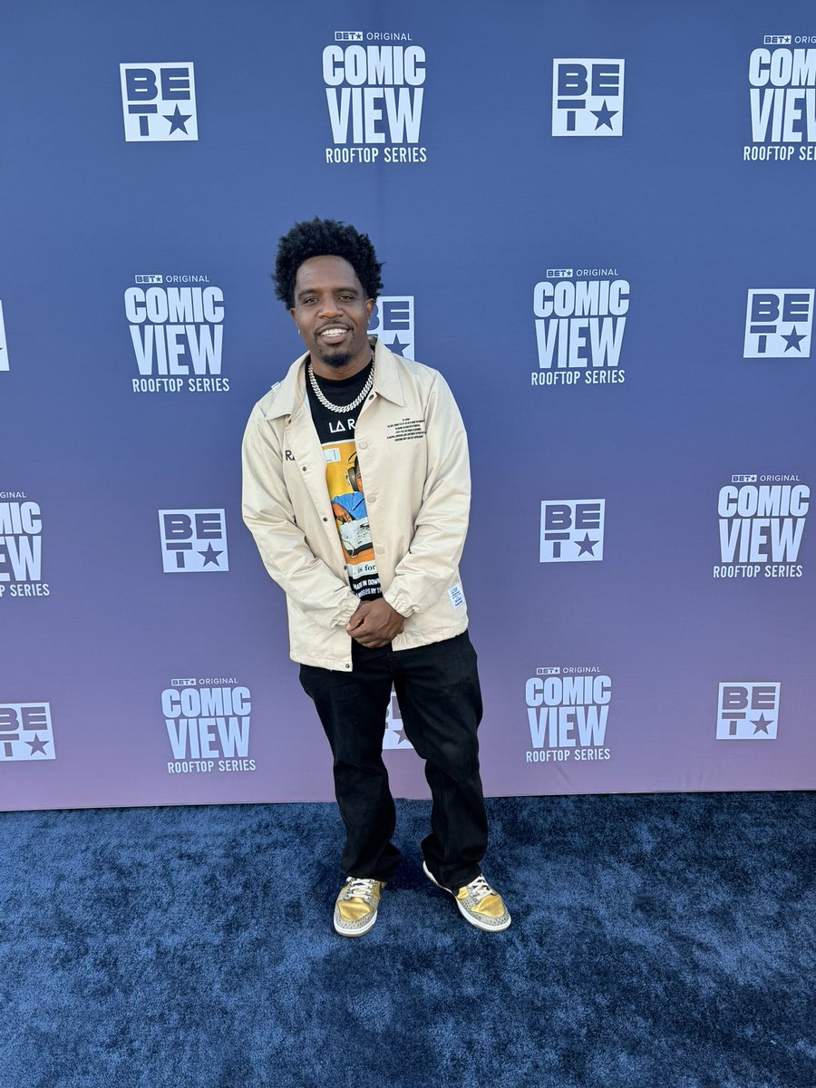 DJRTistic's tweet photo. Shoutout to BET for having me as the official DJ of the brand new Comic View Rooftop Series! I’ll be on every episode, starting this Tuesday at 9:30 ET! https://t.co/iaZaQuMaEL