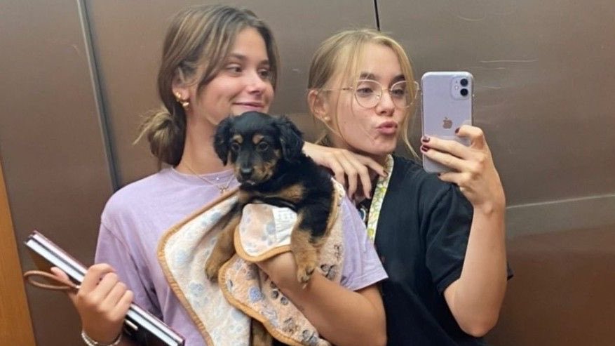 v4mpiredark's tweet photo. Ter uma melhor amiga como você faz a vida ser muito mais leve. Te amo, minha pessoa 🤍 https://t.co/QvzyP2Gjvq