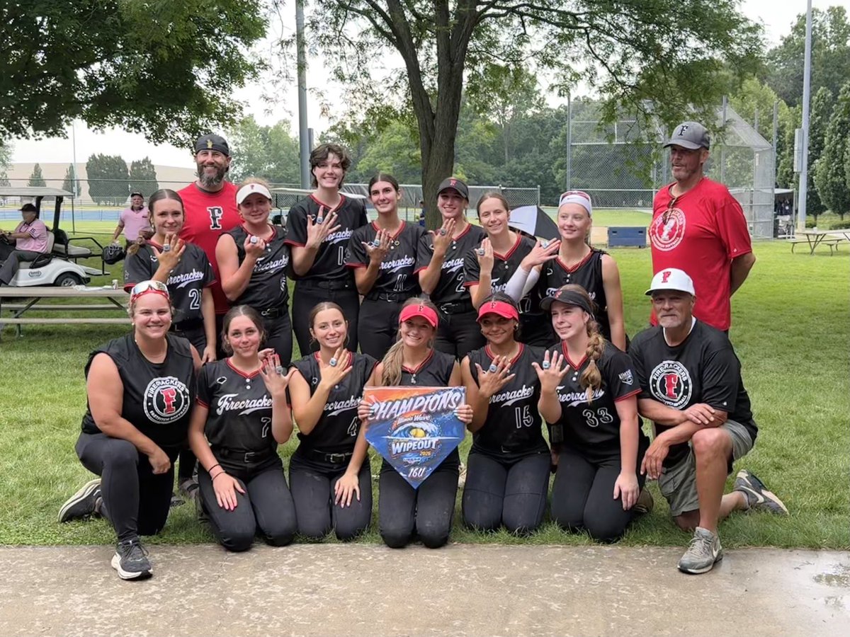avalharper11's tweet photo. Firecrackers have a 2 win streak going! 🔥🧨

I pitched our second game today. 
Over 5.0 innings I gave up 4 hits, and struck out 7.

Feeling great for this weekend and exited to join @caymolmw1 in Colorado. 
@tagupSoftball @cucsoftball @MattMeierkort @DiamondAddicts @MaxPreps https://t.co/KhBG0cyQLF