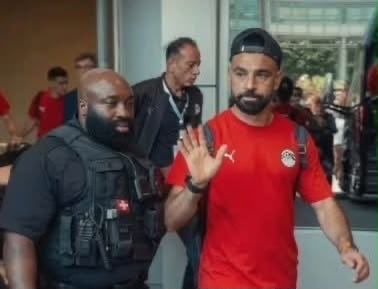 Aabuhamar's tweet photo. USA 🇺🇸 officer (Erik) who escorted & shared moments of happiness with Egypt 🇪🇬 national team during the #WorldCup2026 is pictured in Egypt milestone TV building #Maspero following an interview with Egypt TV 👌 https://t.co/rwKGEBtLbo