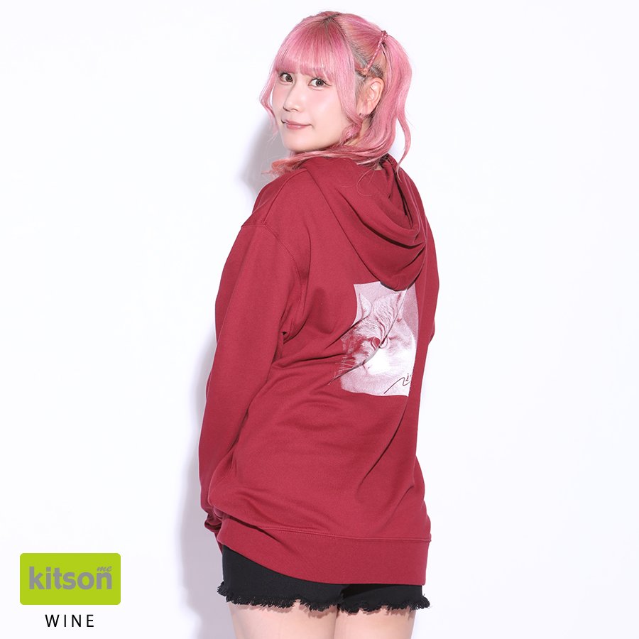 NeNe_START_LINE's tweet photo. NëNeちゃんの着用モデルの中で
１番可愛くて好きなのが🤭
ワインパーカーとショートパンツの
バックショットです😻
#NëNe　#ねねちゃん見て https://t.co/kYD9VeG49y