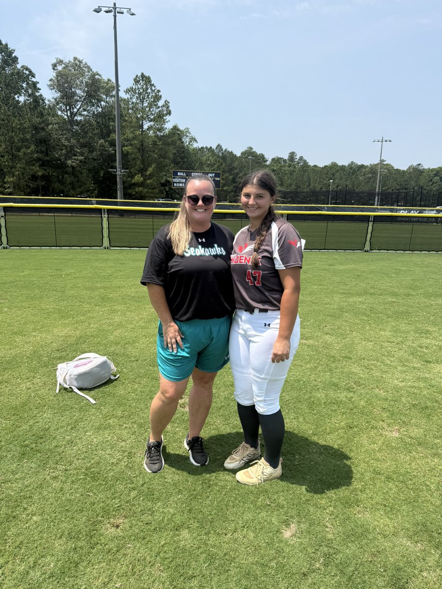 Phumphries47's tweet photo. Thank you so much to all the coaches who came out to the @StarzGoldEvents camp! I learned a lot and enjoyed getting to talk to the coaches! 
@ruthiewill17 
@AllenWoodTow 
@RoyalsSball 
@lynchburg_sb 
@UNCWsoftball 
@UNCGSoftball https://t.co/MrLSHpuLKU