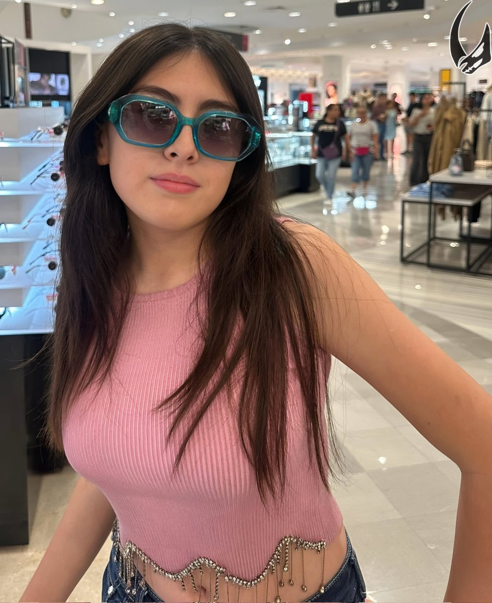 Mandobat16's tweet photo. Romina 🍈🍈Go 🔥🥵🤤 https://t.co/VF5Qefwza8