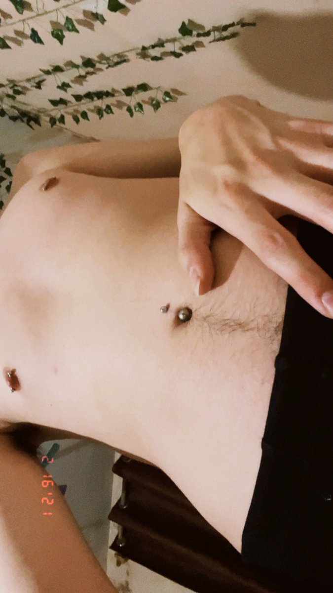 SoyLevin's tweet photo. more &amp; more. ⚓️✨

#gayguy #gayboy #LGBTQIA #lgbtqia #goodboy #piercings #pride2026 https://t.co/1iWRPMM4hx
