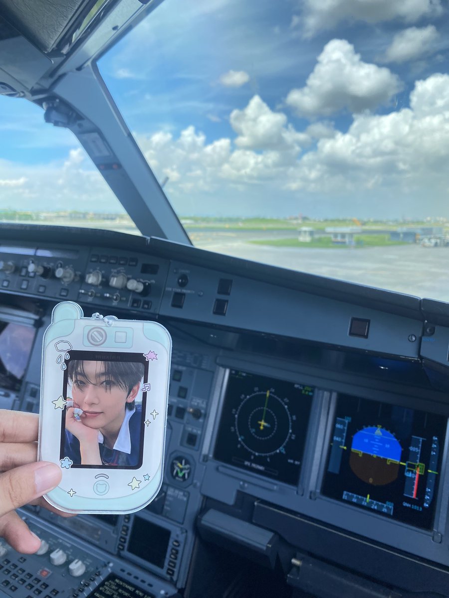 mafutofus's tweet photo. Flight 629 🙂‍↕️🙂‍↕️🙂‍↕️ https://t.co/DrKt0ldxMU
