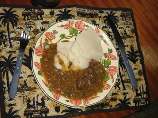 SahelNocturne's tweet photo. Dis-moi de quelle ville tu viens et je te dirai ce qu’on mange chez toi. 😋
#BurkinaFaso #Food #Faso https://t.co/i7kjgyafxj