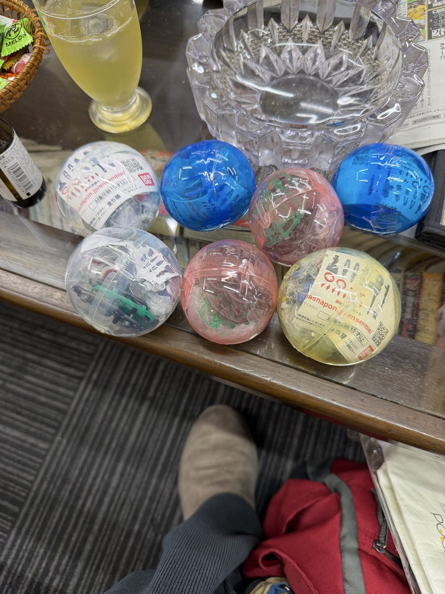 Vanerge's tweet photo. #モビルスーツアンサンブル14 
再販

来ましたねー
途中でとなりやつたら被りましたね、やは
青                4          武器セット
白　　　　5           W
赤　　　　2          ゼータプラス
緑　　　　1           エイジ
黄　　　　2          タイタス&スパロー

今回はwとプラスが欲しかったので
コレでいいかな
コレで良いかな