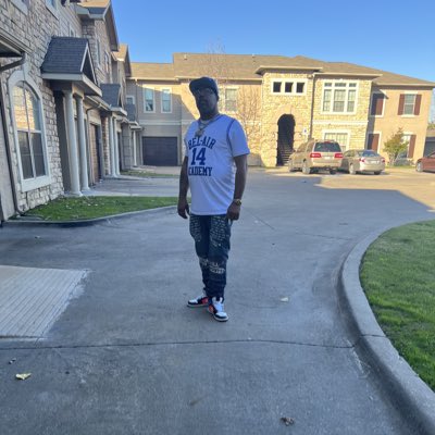 shotbigg1's tweet photo. #NewProfilePic https://t.co/cSxj1LqNBZ