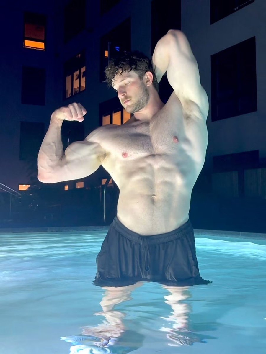OopsItsClark's tweet photo. A night swim with him? Who’s ready? https://t.co/b9Aa0bbMkK