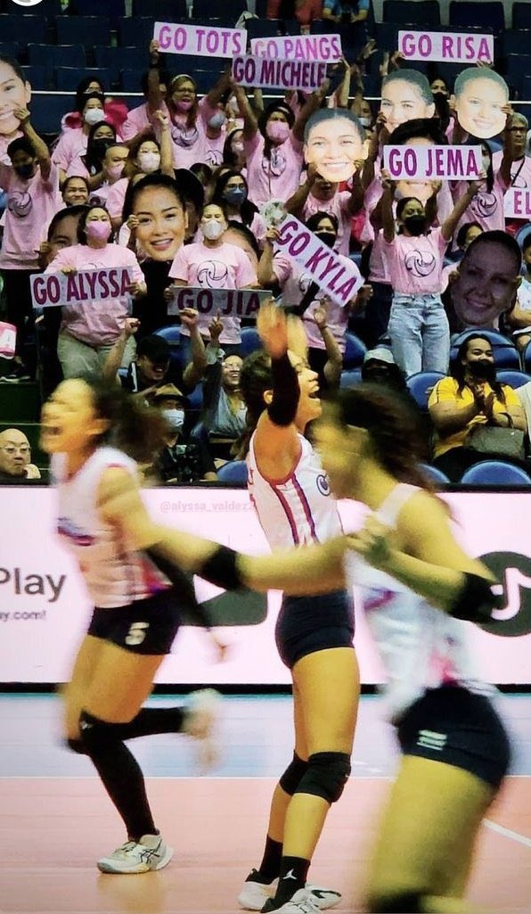 manelavice's tweet photo. Happy Birthday to the player who made me fall in love with volleyball.

Ly is more than just the championships, the MVPs or the clutch plays. She is pure art on the court. Thank you for showing our generation that greatness is achieved with humility, and that magic is real. You will always be our champion.🩷