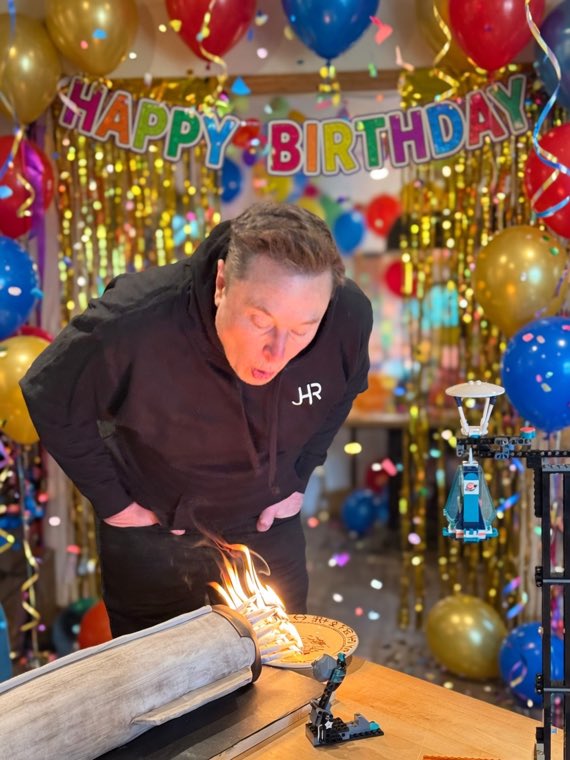 GACfan64's tweet photo. Birthday Blesses to me https://t.co/N1ZKY32fK9