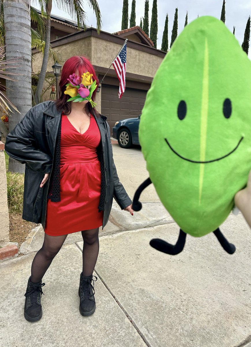 adozenpaperdogs's tweet photo. She did this so unintentionally too she’s literally Pin she doesn’t even know bfdi HAHAGAHAH
#pin #leafy #leafpin https://t.co/pKBNCst8zV