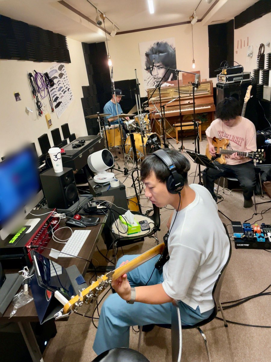 Tatsuya08232's tweet photo. Orbis Soundscape @orbissoundscape
レコーディング進んでます!
前回リリースの「a go」から少し空いてしまっているので、早くリリースしたいですねー😆
もう少し、お待ちください!!
#music #funk #jazzfunk #dance #OrbisSoundscape https://t.co/Yklh70Nmgf