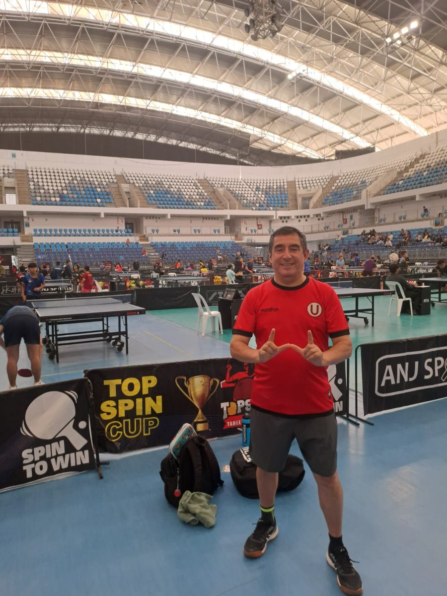 TiempoCrema1924's tweet photo. ¡ DALE 'U' EN TODAS SUS DISCIPLINAS! 

Hoy termina el torneo todos  nuestros cremas de todas las categorías son unos capos,  @Universitario DE "DEPORTES"
 La mas grande institución del Perú 🇵🇪
Gran apoyo de los @SociosU1924 https://t.co/EAOonRLrvs