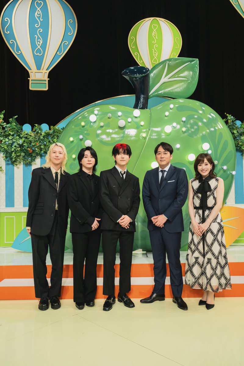 TBS_ONGAKUNOHI's tweet photo. こんや8時55分⏰
#テレビミセス とコラボ！
#音楽の日 総合司会の #安住紳一郎 &amp; #江藤愛 が出演🎤

#MrsGREENAPPLE とバラエティ初共演✨
人気企画の「大人しりとり」＆ 新音楽ゲームで火花をちらします❤️‍🔥

お見逃しなく！
@tbsTV_MGA https://t.co/0ZfLrAWV0x
