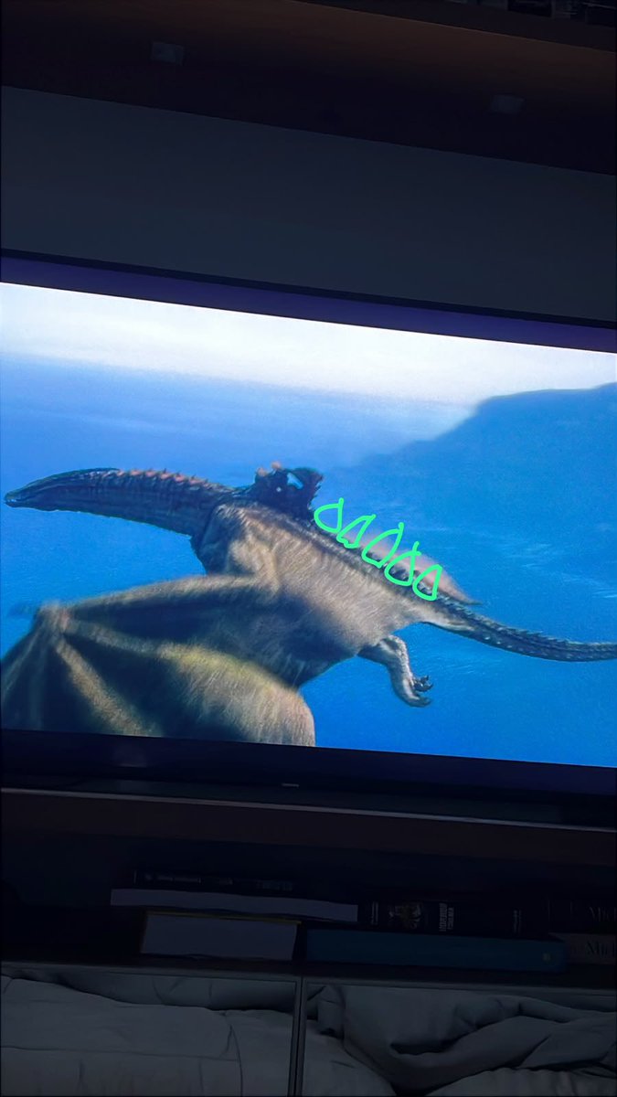 caiqev's tweet photo. gente não dá pra colocar uns exército em cima dos dragão pra ir junto? só aqui cabia no mínimo 10 https://t.co/5fIQG4qcrI