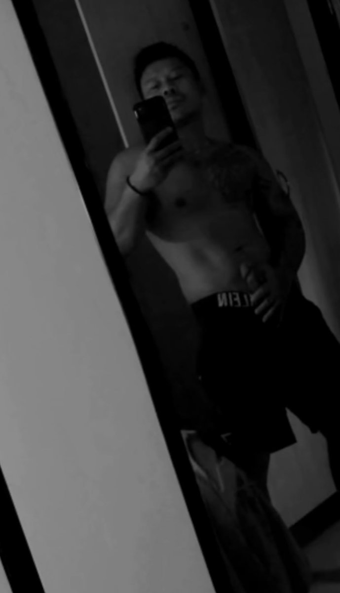 BlackObsidian__'s tweet photo. #AsianMuscle
#GayAsian
#AsianGay
#GayMuscle
#MuscleGay
#FitGay
#GayFitness
#MuscleModel
#AsianMen
#GayMen
#GymGay 
#OFCreator
#LGBTQCreator
#GayInfluencer
#Pride
#BDE
#AlphaMale
#MuscleDaddy
#BeefyBoy
#GayX
#AsianCreator
#SamoanMix 
#bigdick #asianbigdick #musclebigdick https://t.co/5J2sOTVeNV