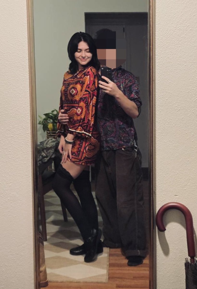 findomjad33's tweet photo. me and my boyfriend are going on our 6 year anniversary trip soon! cucks send for our vacation funds⋆˚꩜｡

findom denial pixel bait emo https://t.co/Q3cXWgZA6X