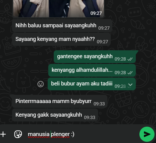 shashashadr's tweet photo. seolah tidak cukup bertanya sekali :) @halofrizki https://t.co/NzaTP72wGs