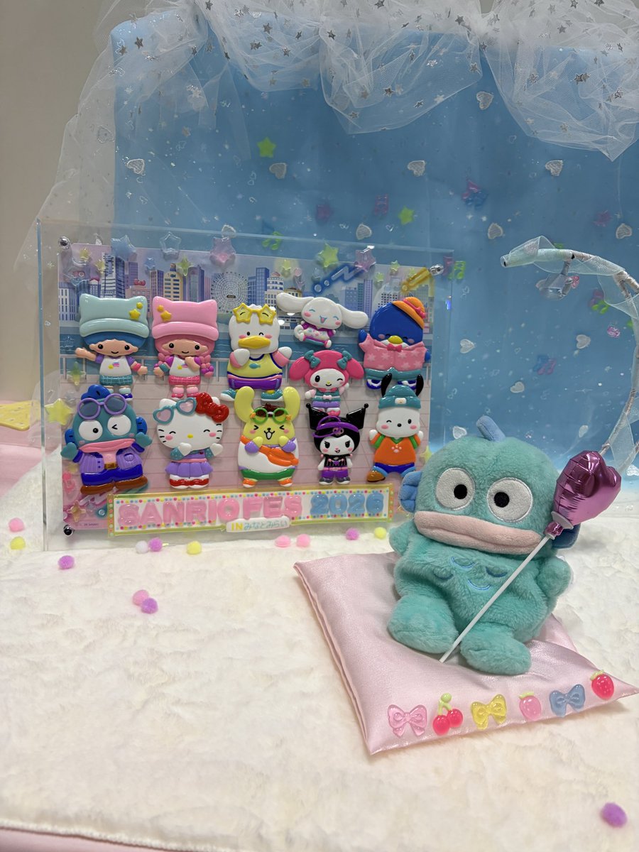 hanhanmon's tweet photo. イラストハンギョドン：ロマンチストおじさん
立体ハンギョドン：貫禄おじさん
旧ハンギョドン：元気なおじさん

NEWハンギョドン：かわいいバブちゃん

若返って見えるのはなぜなのか… https://t.co/05MdsTp020