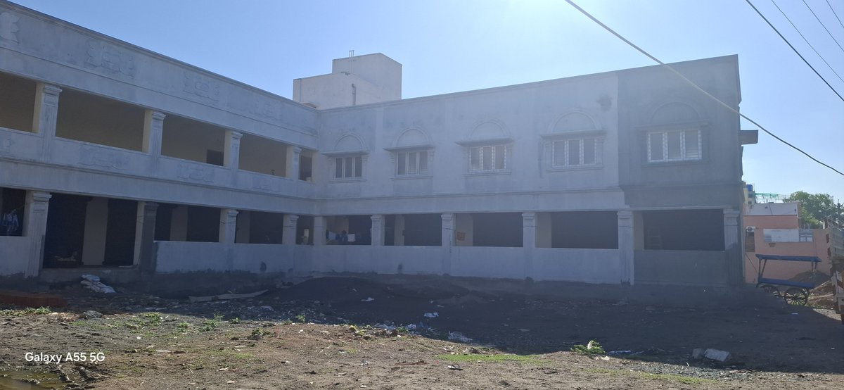 jvidyasagar's tweet photo. @RameshOffcl sir, need your kind intervention to convert this shopping complex constructed on a temple land in Pallikaranai to a hospital. @CMOTamilnadu @TVKVijayHQ https://t.co/tqDV7zBeF0
