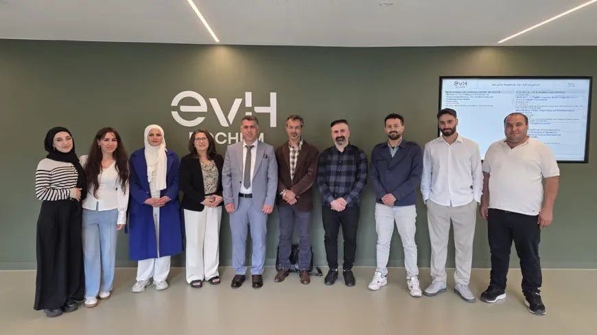 mervan50705's tweet photo. 📍Kobanê Üniversitesi Almanya ve Polonya'daki üniversitelerle işbirliği anlaşması imzaladığı ziyaretlerini tamamladı.

https://t.co/HOBPTaiHYd

https://t.co/QuTiqBC5gQ https://t.co/ElhipkRc9k