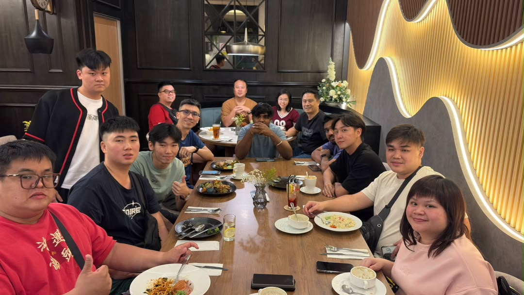 api__solutions_'s tweet photo. A successful company isn't built by technology alone, it is built by people.

Our recent 3D2N Team Building &amp; Meeting at A'Famosa Resort strengthened teamwork, trust, communication, and collaboration.

Together, we continue building a stronger future.

#APISolutions #TeamBuilding https://t.co/OaqmjeyboT