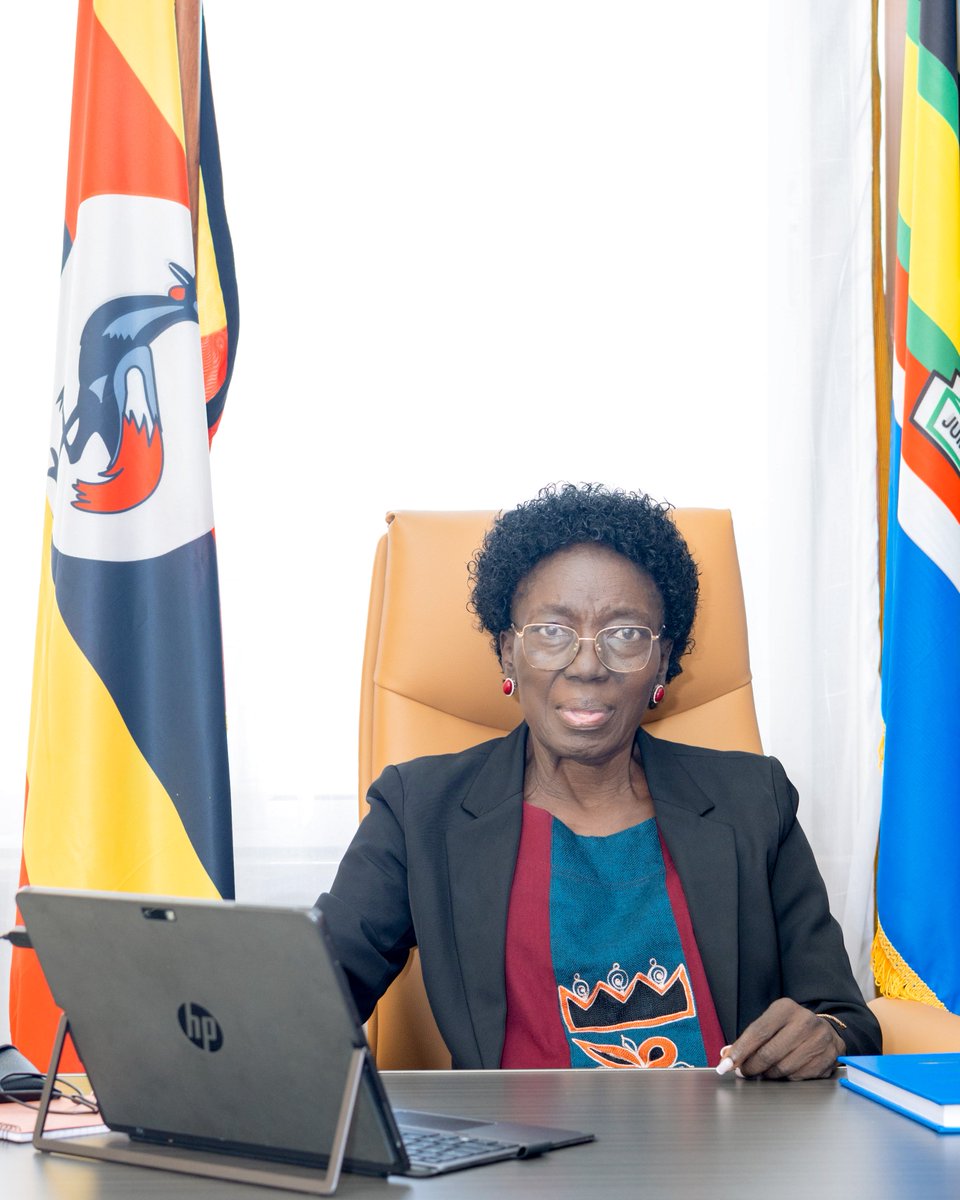 meaca_ug's tweet photo. Kadaga Champions Regional Integration During EAC Secretariat Visit

Rt. Hon. @RebeccaKadagaUG,  Uganda’s First Deputy Prime Minister and @meaca_ug and Chairperson of the Council of EAC Ministers, successfully concluded a five-day working visit to the @jumuiya Secretariat in Arusha, Tanzania.  During her mission, Rt. Hon. Kadaga delivered the EAC Budget Speech for the Financial Year 2026/27 before the @EA_Bunge and actively participated in plenary sessions.  She also presided as Chief Guest at the opening of the 2nd Women Integration Dialogue, underscoring the EAC’s commitment to advancing women’s participation in regional integration and development.  At the Secretariat, the Minister engaged virtually with East Africans in the diaspora, discussing their role in strengthening regional integration, unlocking investment opportunities, and fostering partnerships that drive socio-economic transformation across the Community.  

The visit concluded with a farewell dinner hosted by EALA Secretariat staff, who praised Rt. Hon. Kadaga’s exemplary leadership, resilience, and hands-on dedication to the EAC integration agenda.
📸 @RealBishopsam