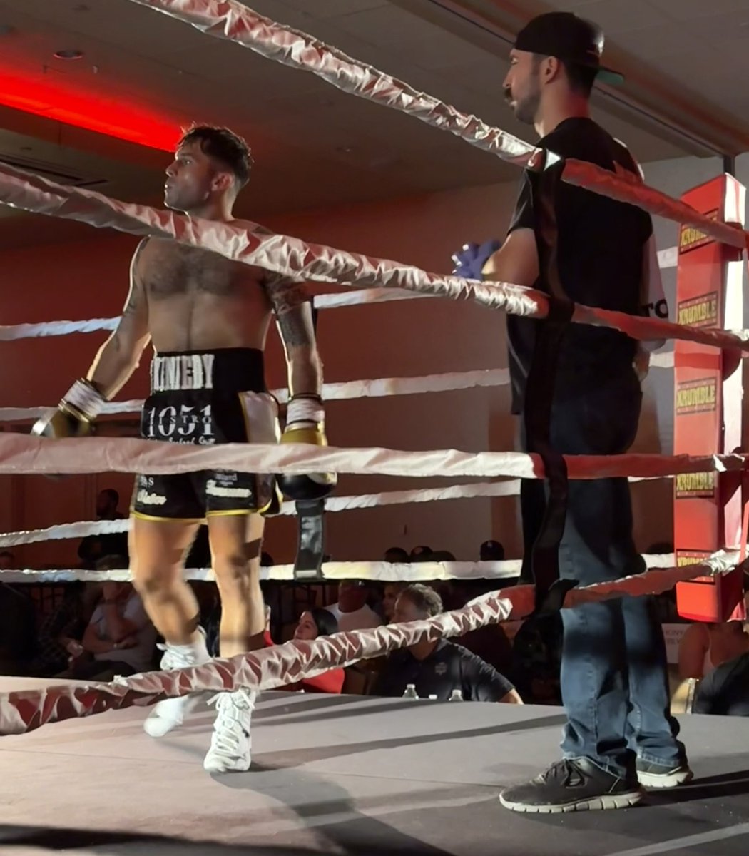 ckhansum's tweet photo. So close! 29-28 SD! But that’s how you grow, I fought for a title on a big card at 24 years old! I’m proud of myself.

We will be back, you can’t stop the Hansum Express. Thank you to @WardMgmt @Heatheraces for this awesome opportunity. 👊🏻🙏🏼 https://t.co/ieyKmQIpm7