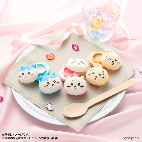 chiikawa_goods's tweet photo. ファミリーマートに
7月1日（水）より順次発売

ちいかわ　スイートマカロンカラーバーム　アソート

https://t.co/i0QspMAEcn https://t.co/77J5KJihaj
