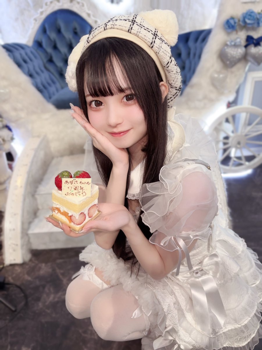 今日の21時から1時間ぐらいTikTokLIVEします！ 久しぶりだー૮ • ·̫