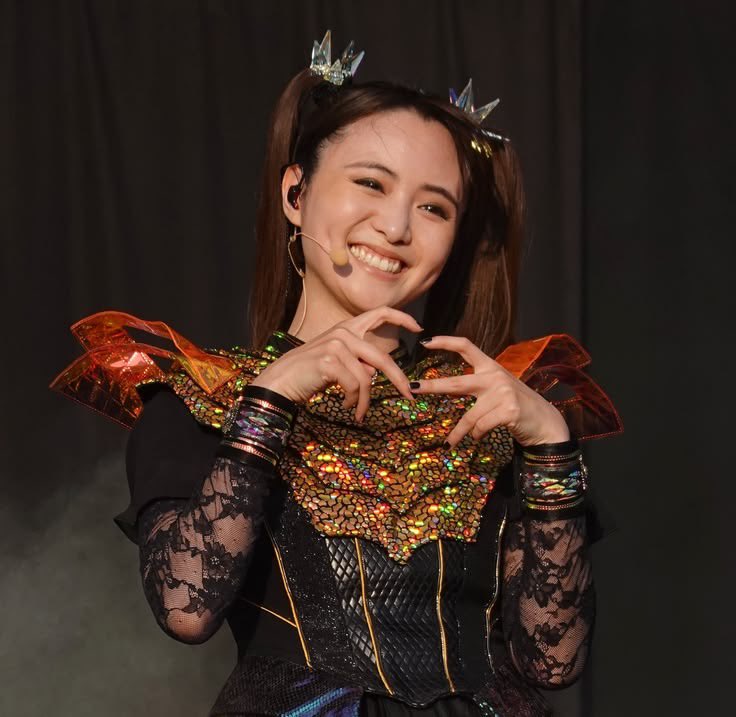 Mosmetal08's tweet photo. しごおわ
今日も1日お疲れ様でした
素敵な夜をお過ごしください
#HappyMOAnday
#MOAMETAL
#BABYMETAL https://t.co/9J0Z41jdNo