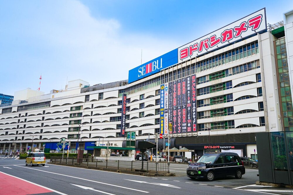 fashionpressnet's tweet photo. 新複合商業施設「ヨドバシ 池袋」池袋駅東口、西武池袋本店と同一のビルに6/30開業

商業ゾーン「リンクス 池袋」にロフトや新レストランフロア、スポーツ&amp;アウトドア専門店も - https://t.co/duEsOSXLe9 https://t.co/n6u8owEP6c