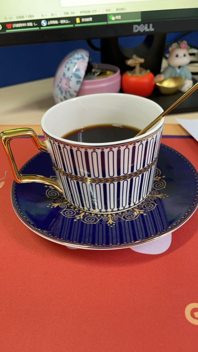 Valleyofdark's tweet photo. Tried zero-waste matcha latte in a ceramic cup for the first time today—no plastic, all good vibes!  This small swap just made my morning so much more special. https://t.co/rHE6j8f2qh