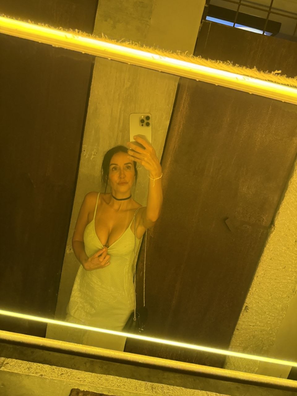 1 pic. Time to go home and have some alone time fun🫣😈🍆 https://t.co/E1DLdggSrE
