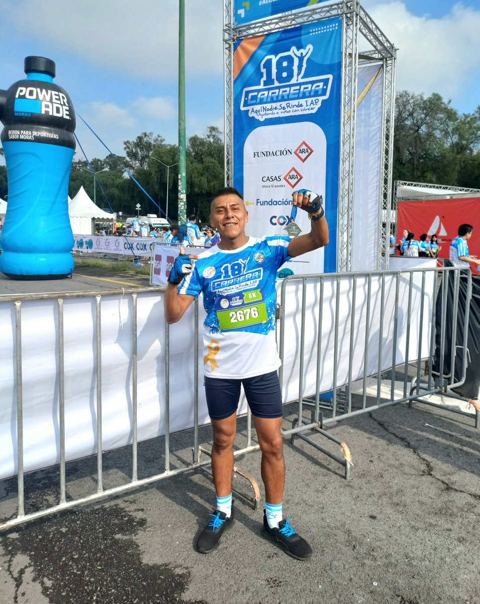 juliobikerun555's tweet photo. Kms para y por causa, por los chavitos 👫 hoy se corre en la #18CarreraAnser #CarreraAnser 👫🏃💨 #AquiNadieSeRinde todos al sumando #ActitudNoMeRindo #CorrePorUnaCausa 👏 #5K @ANSeRiap 👏 @yoelegicorrer1 @Comunirunners @SumandoKMx @CanalRunning @MeEncantaCorrer @ManicomioRunner https://t.co/q2AhyER4uv