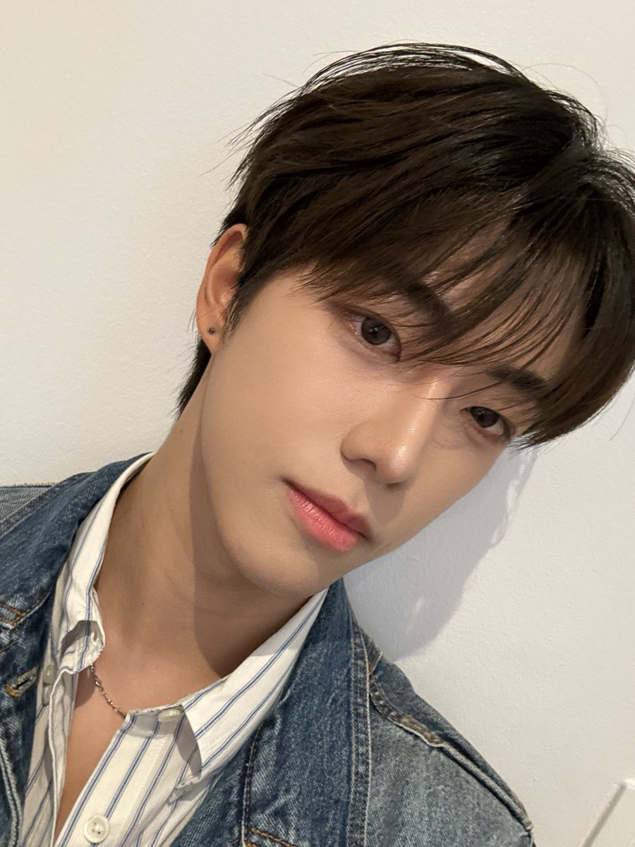 MODYSSEYWORLD's tweet photo. Thank you Sydney, thank you K-MEGA concert, thank you MODU

#MODYSSEY #모디세이
#ROWAN #로완 https://t.co/gTCpQwehDb