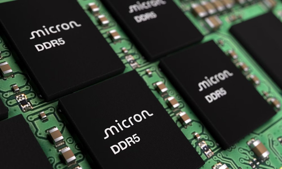 cryptogoos's tweet photo. 🚨 THE MEMORY CARTEL IS NOW BEING SUED.

Samsung, SK Hynix, and Micron have been hit with a class-action lawsuit in California federal court.

The lawsuit alleges they worked together to cut DRAM supply and drive prices up around 700%.

The complaint even has a name for it: the "RAMpocalypse."

And these same three already pled guilty to fixing DRAM prices once before, back in the 2000s.

Now a court will decide if they ran it back.
