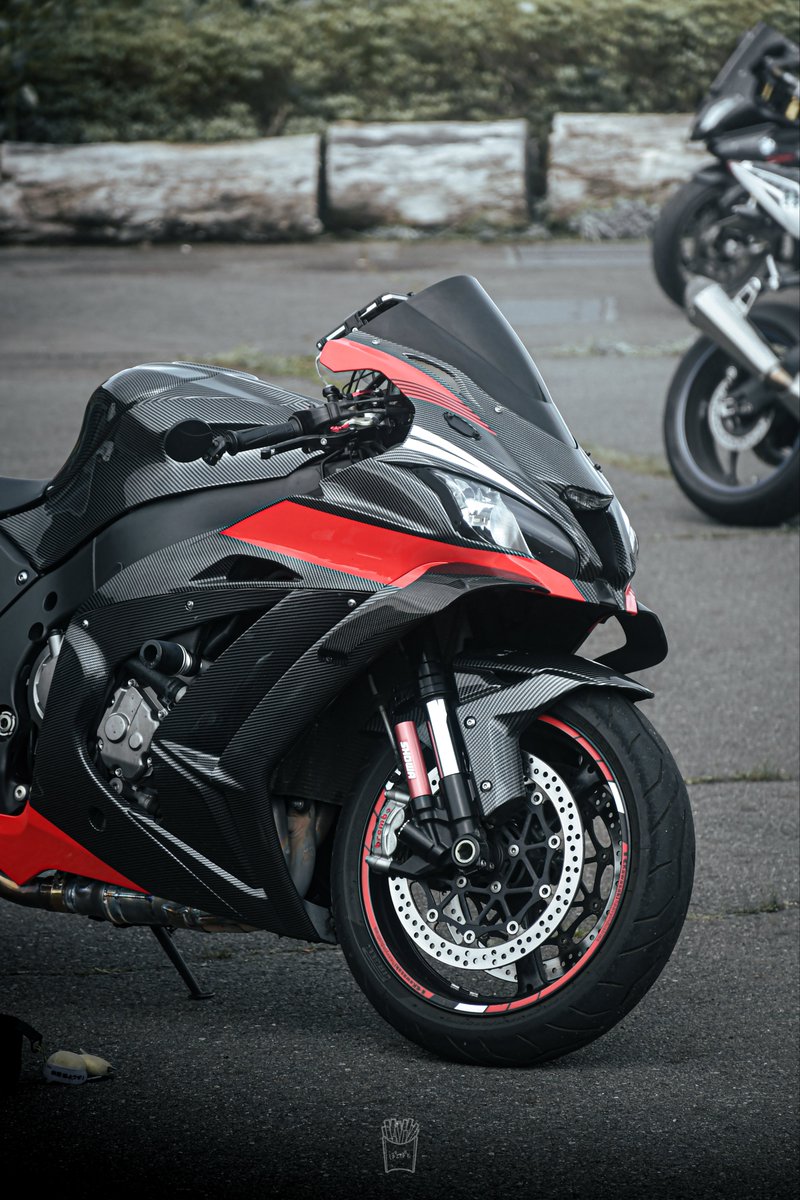 hamada_zx_10r's tweet photo. 誰か僕と走ってください🙇‍♀️ https://t.co/BDf361BGta