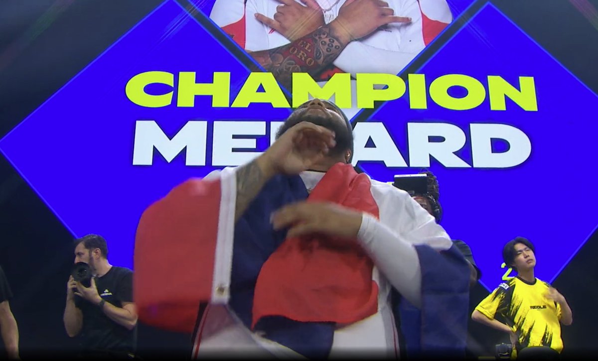 FgcJavi's tweet photo. DOMINICANOOOOOOOOOOOOOOOOOOOOOOOOOO https://t.co/GXmIp8OrPv