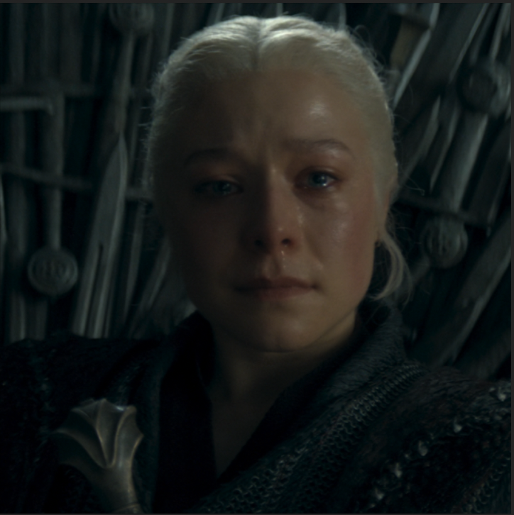 vaeiyriann's tweet photo. the last frame of the episode is rhaenyra's face hardening. all these mass tweets about her being 'too sad' are a bit insane regarding the fact that she's processing like 8 million emotions whilst being severely overwhelmed, exhausted and anxious. https://t.co/TQUQy8HpMZ