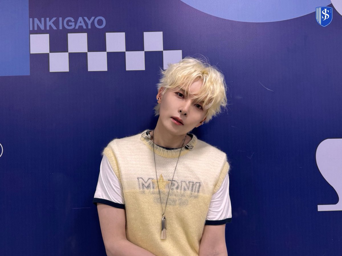 leigh1381's tweet photo. 📸 2026.06.29 (KST) WEVERSE Update: RYEOWOOK

“Photodump | 'Runaway' Week 1 has finished!”

#SUPERJUNIOR #슈퍼주니어 
#スーパージュニア #スジュ 
#주니어KRY #SuperJuniorKRY
#려욱 #RYEOWOOK @9ryeong9 
@SJofficial @muchie05 @lei1381 

🙇‍♀️ follow us ✅
☀️🐶@leigh1381 
🌙🐰@muchie05 
💙🧝‍♀️@lei1381🐤🦚🐱🐼🐰🐶🦄🦒🐧

💙