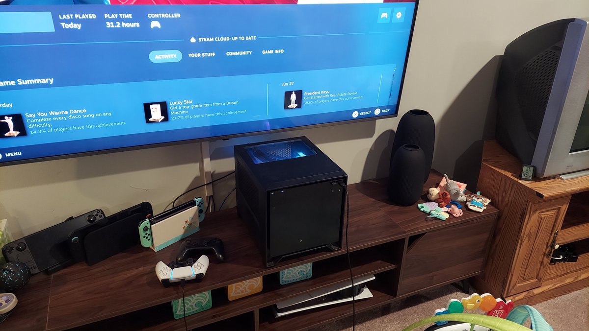 DashRetroTV's tweet photo. Funny thing about Steam Machine for me is the reason I'm not getting one is that I like the idea so much I already built my main PC very similarly to be able to bring to the living room TV, connect a controller, and boot up Big Picture mode. https://t.co/hL3YSSguKX