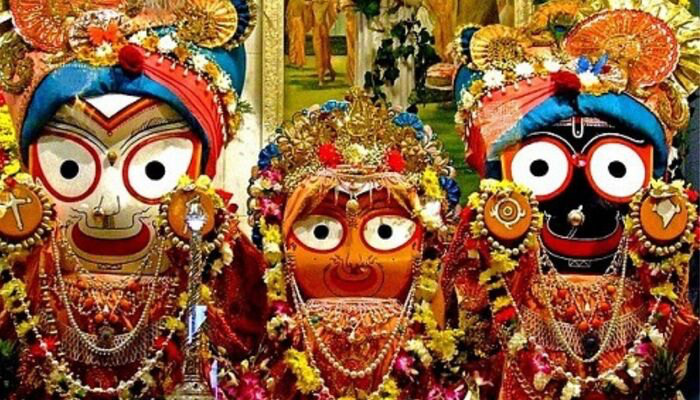 OpIndia_com's tweet photo. Archives:
Today is Debasnana Purnima, or Snan Purnima

Read what this festival is, and why  Lord Jagannath and his siblings fall ill before the Rathayatra commences
https://t.co/9OkRM4w5IJ https://t.co/CYjTLx2ZNK