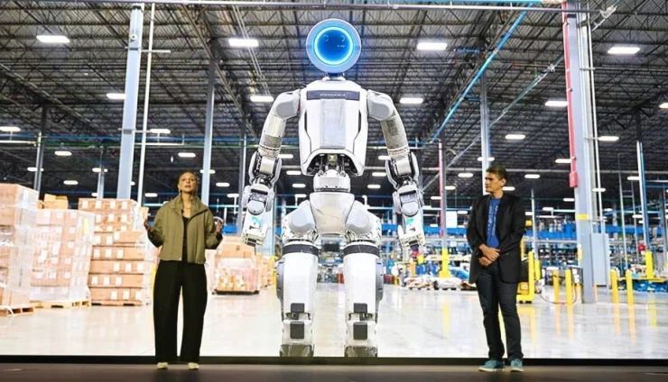 Güney Kore'de Robotların Yerini Almasına Karşı İşçi Grevi: Otomasyonun İstihdama Etkisi Tartışılıyor