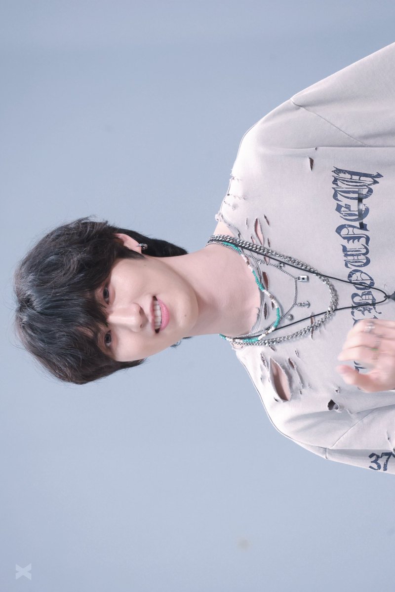 luv2tooo3's tweet photo. 260612

#EPEX #이펙스 #YEWANG #예왕 https://t.co/ddposBANNd