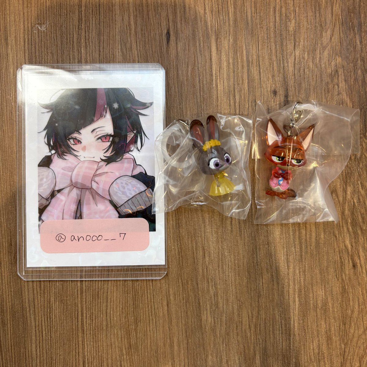 anooo__7's tweet photo. ズートピア2 めじるしアクセサリー 交換

【譲】ニックA ジュディB

【求】ニックB

本日(後日)名古屋手渡し＞郵送

検索からでもお気軽にお声かけください！ https://t.co/TvCynULDLa
